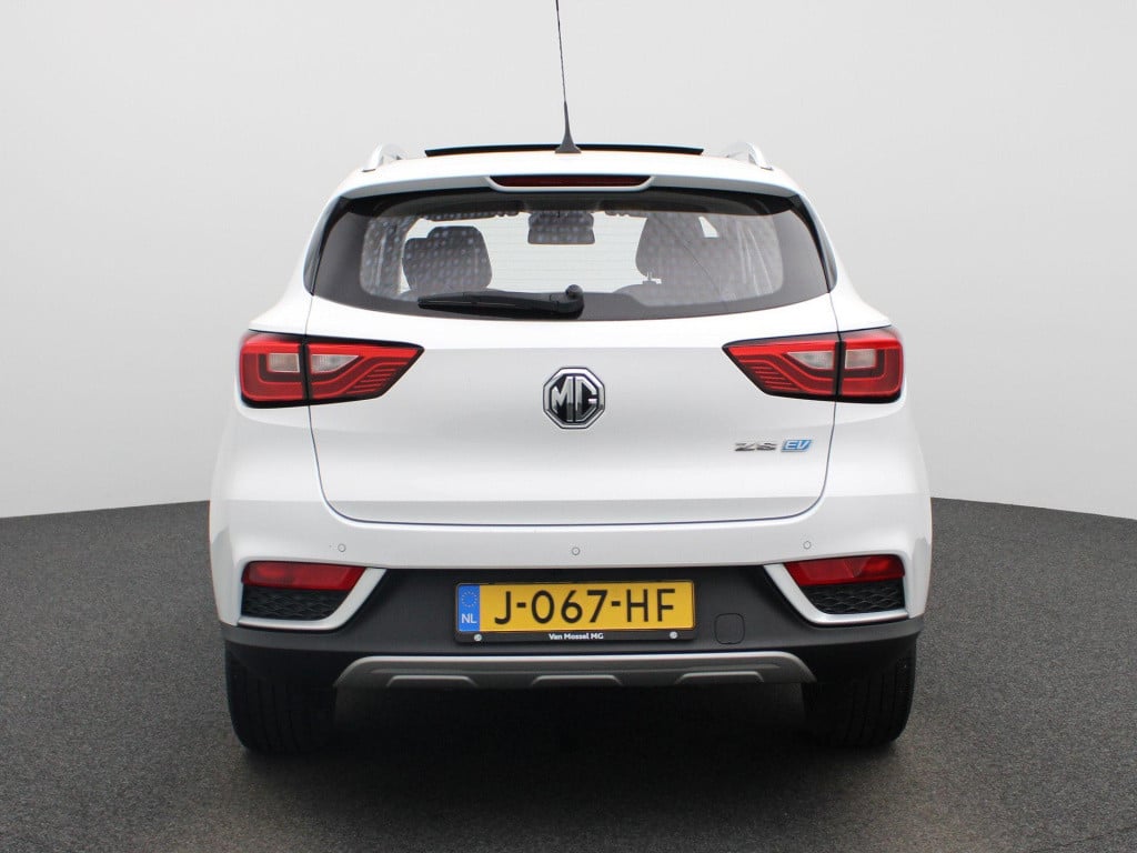 MG Zs Ev mg luxury 45 kwh