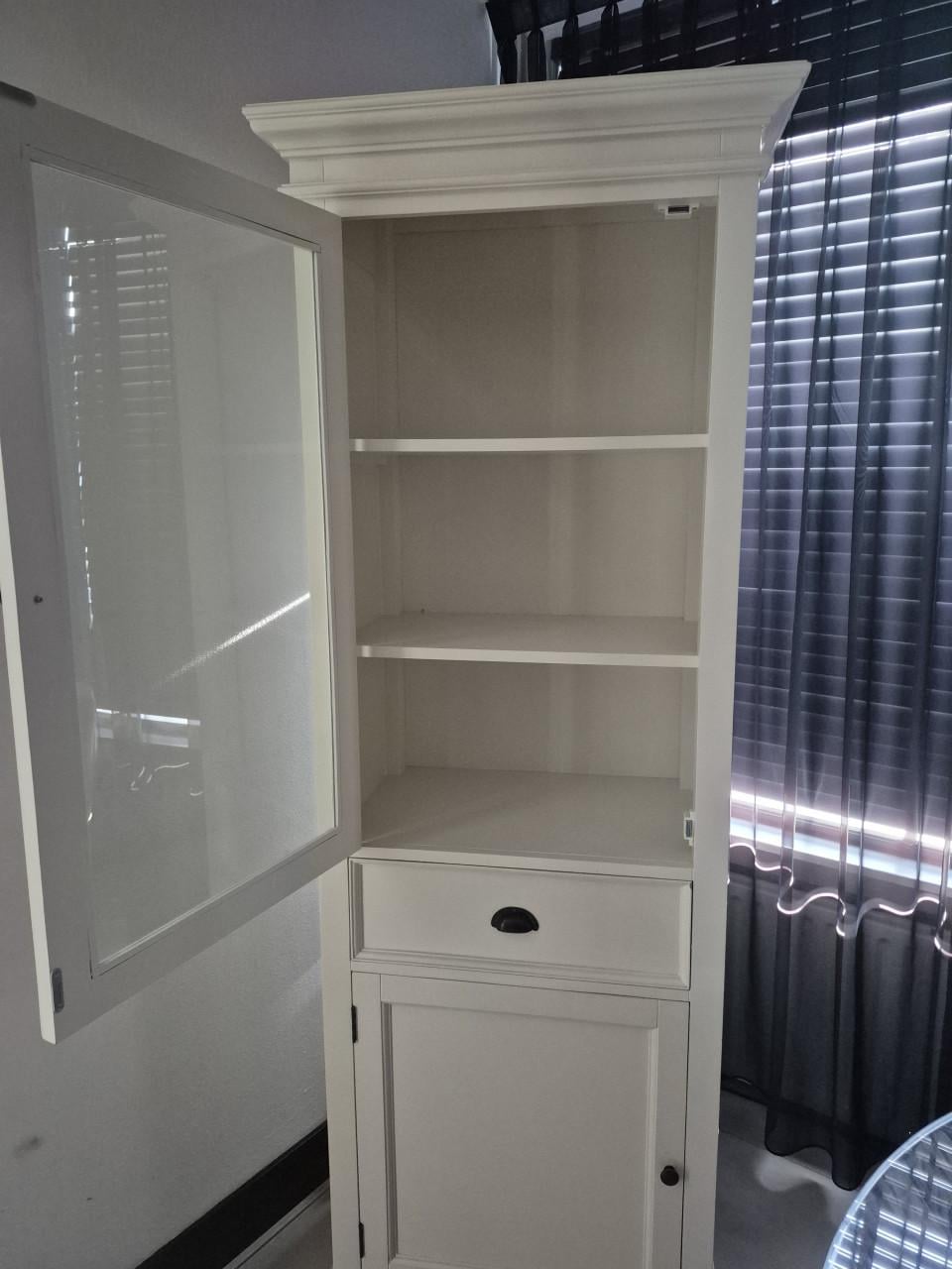 Barokante vitrine kast