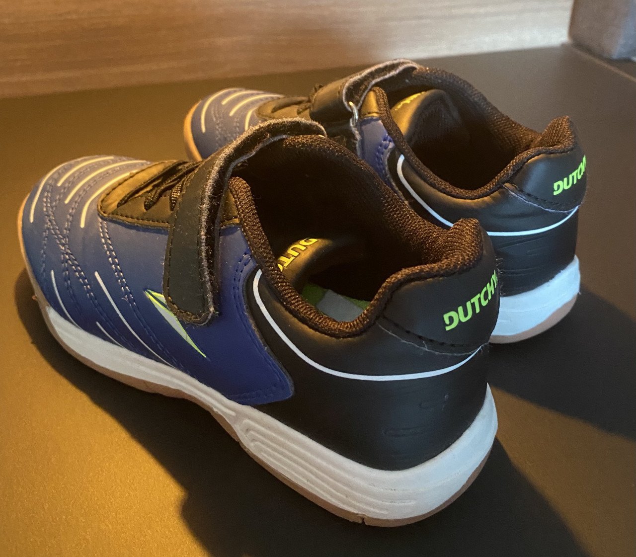 Voetbal/sport schoenen maat 29