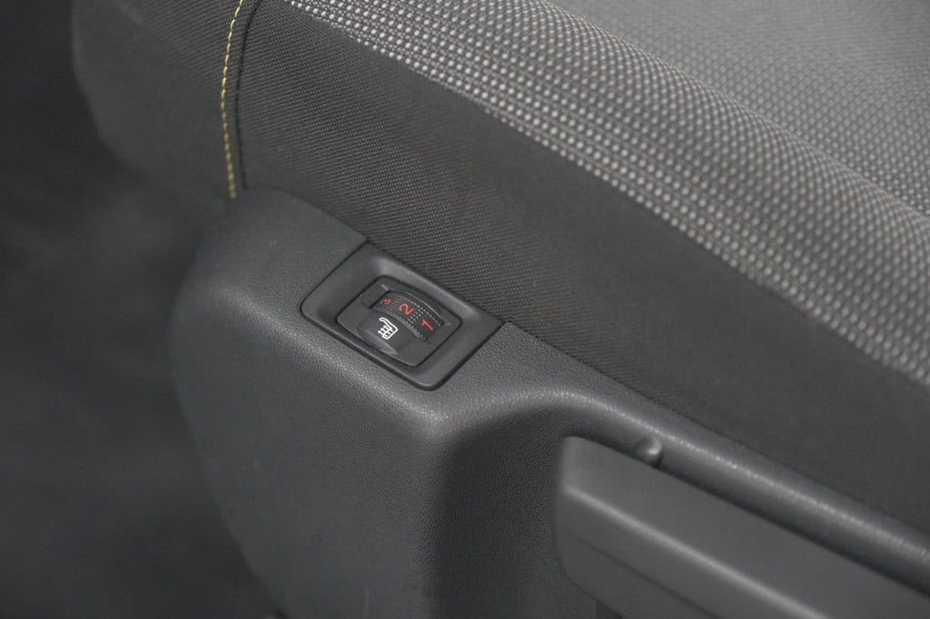 Citroen C3 puretech 82 feel edition | parkeersensoren | apple carplay | sto