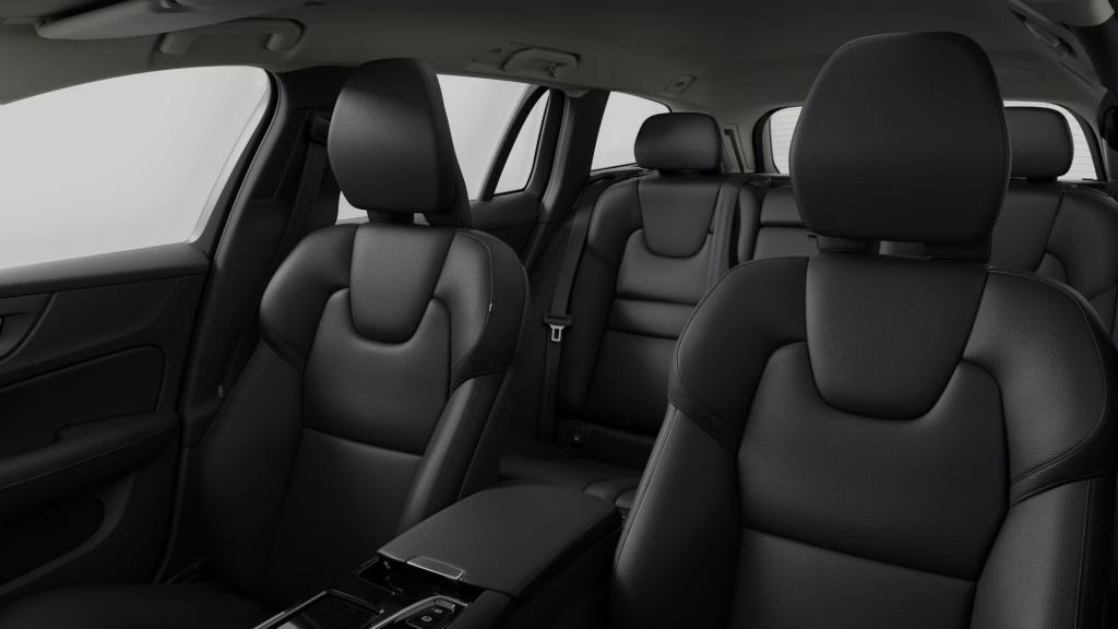 Volvo V60 plus dark recharge plug-in hybrid awd