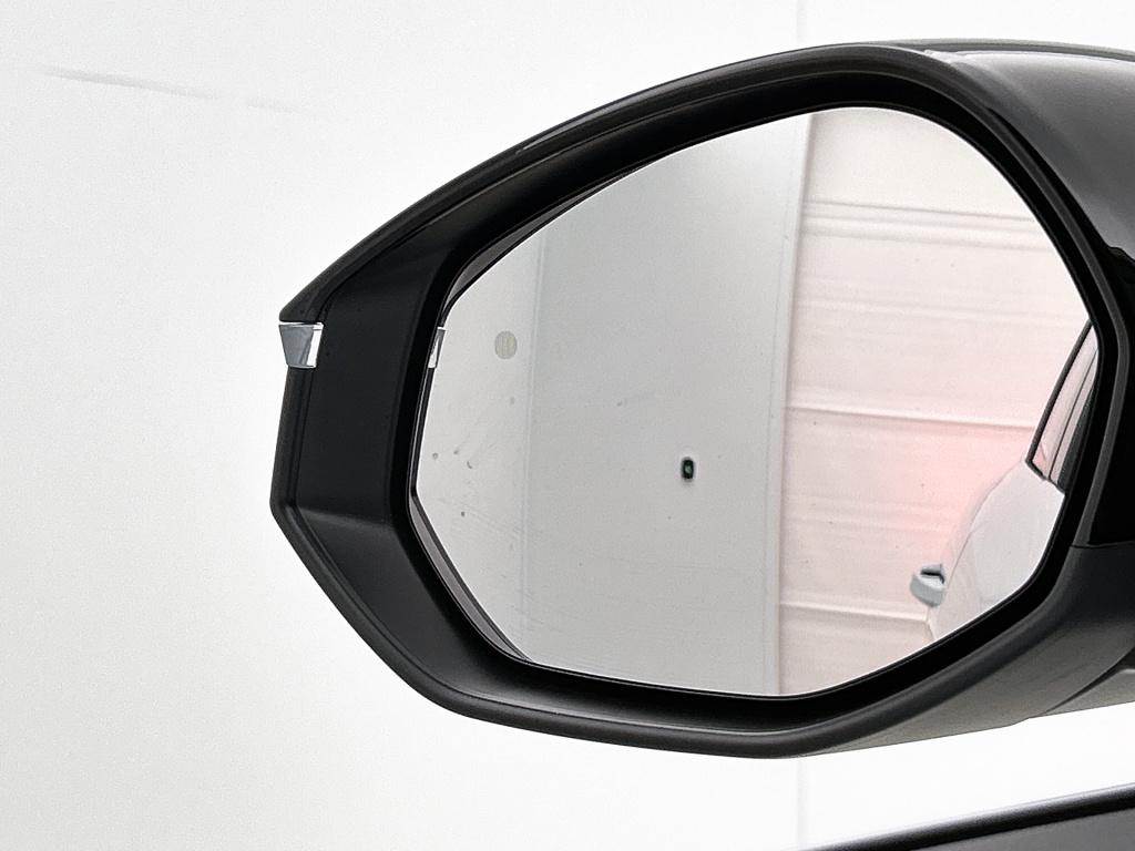 Peugeot E-3008 gt avantage 210 pk 73 kwh | trekhaak | 360 vision camera | w