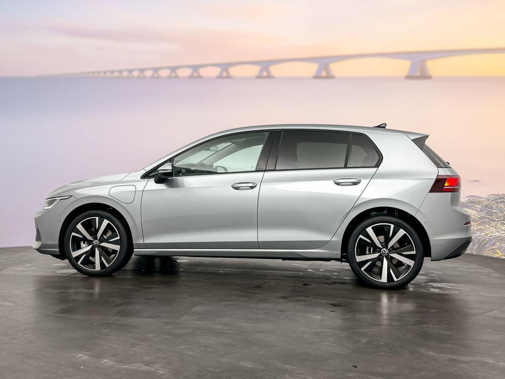 Volkswagen Golf golf life edition 204 pk plug in hybride