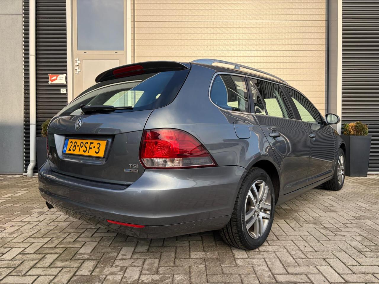 Volkswagen Golf Variant 1.2 TSI Highline BlueMotion