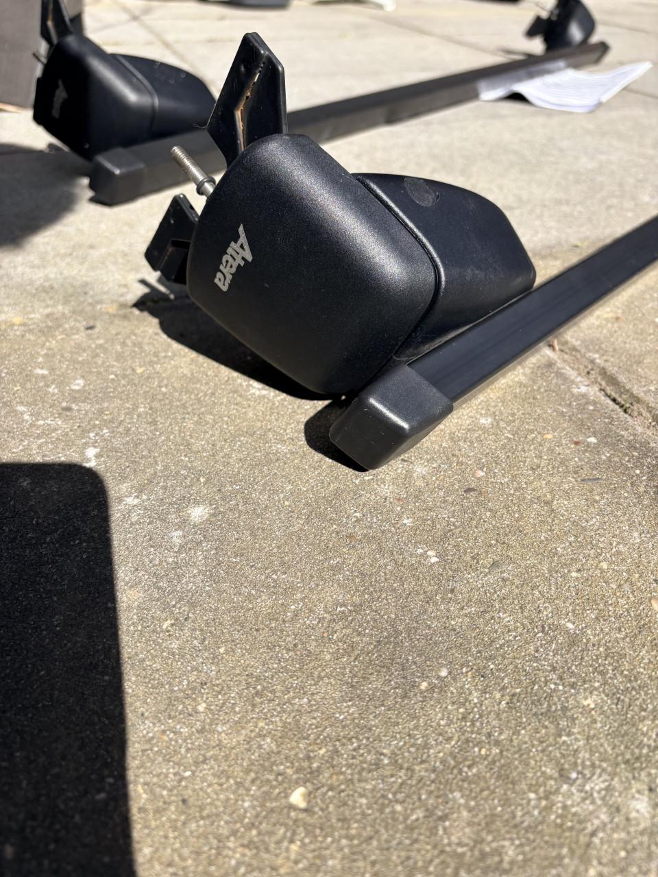 Atera dakdragers | Ford Focus| 2004 tot 2011 | Staal