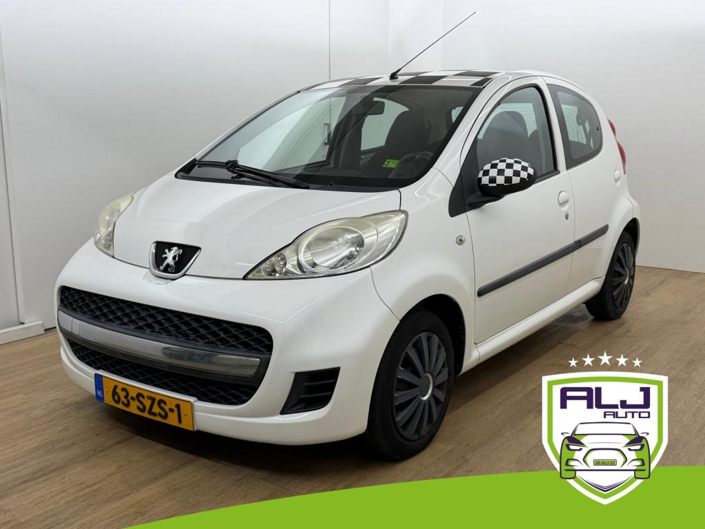 Peugeot 107 occasion 1.0-12v xs | wit | tweedehands peugeot 107 | airco | a