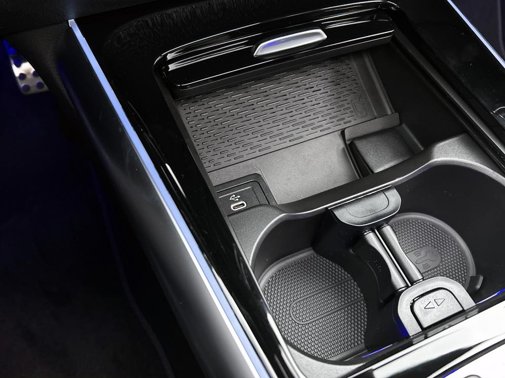 Mercedes-Benz Gla-klasse 250 e business solution amg | premium plus | night