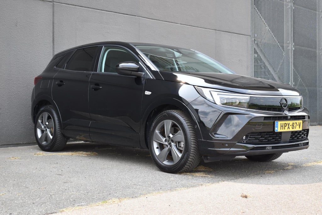 Opel Grandland 1.6 turbo plug-in hybrid gs 225pk | navi | camera | elektr. 