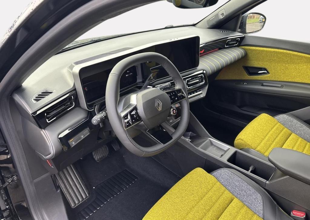 Renault 5 comfort range iconic cinq 52 kwh v2g/ pack safety & advanced driv