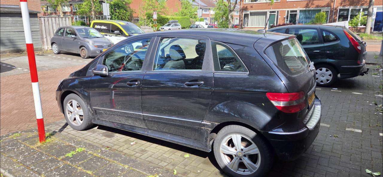 MERCEDES-BENZ B 160