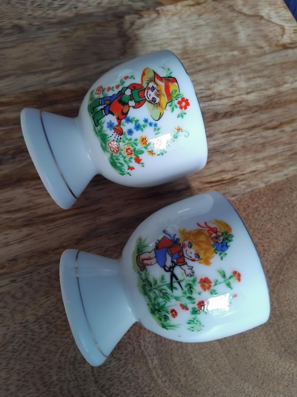 2x Vintage Eierdopjes porselein