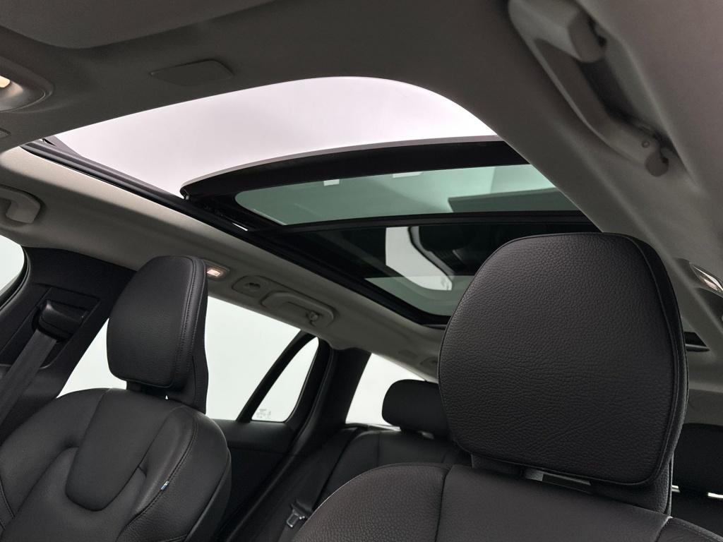 Volvo V60 t6 398pk recharge plus bright| pano| cruise.control| leder| h&k