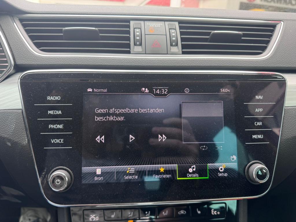 Skoda Superb combi 1.4 tsi iv business edition plus