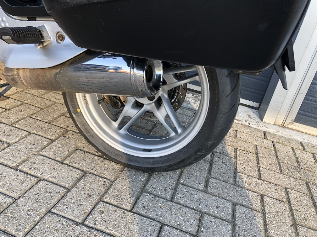Inruilkoopje: Mooie BMW R1150RT '01, 101dkm, kofferset, nieuwe banden €2250