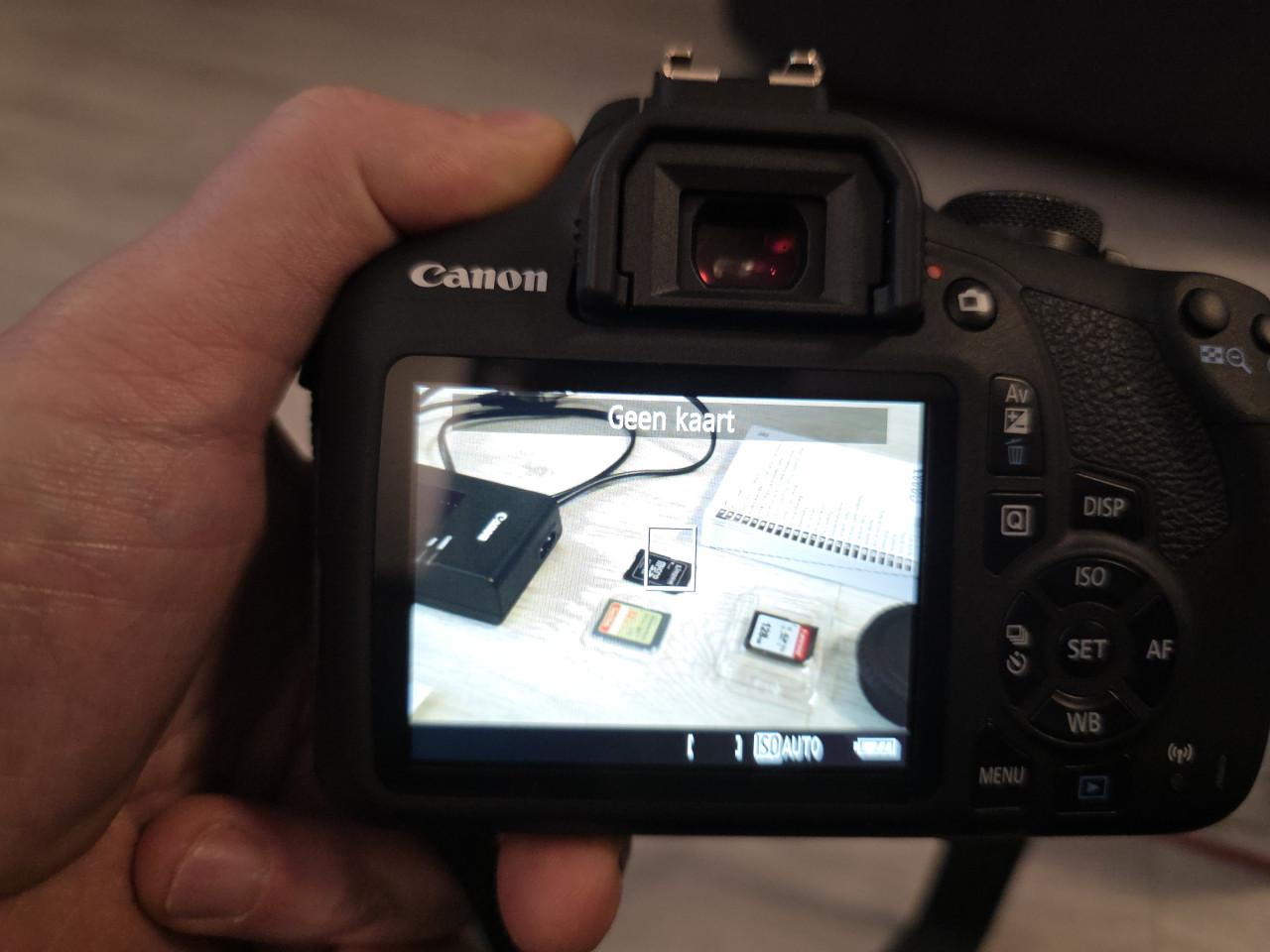 Canon Digitale fotocamera EOS 2000D