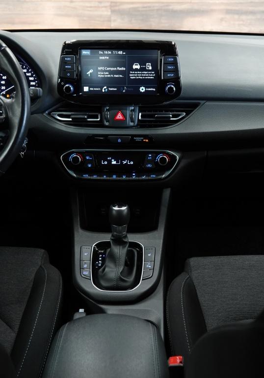 Hyundai I 30 1.0 t-gdi mhev | stoelverw. | camera | carplay |