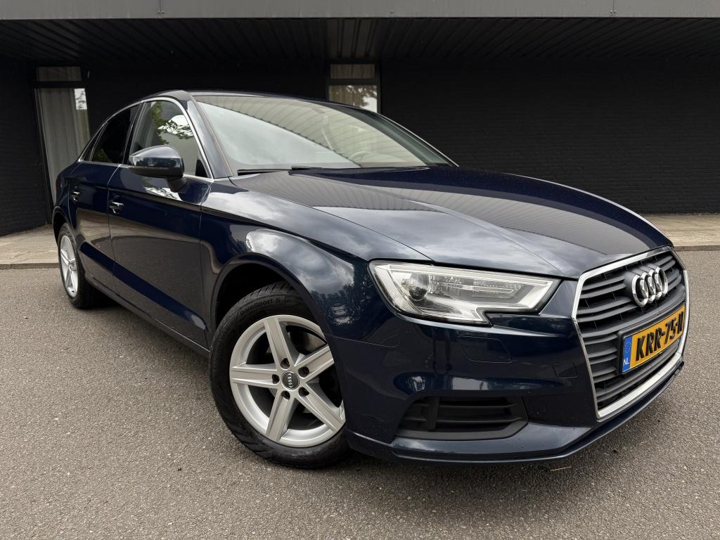 Audi A3 limousine 1.0 tfsi proline