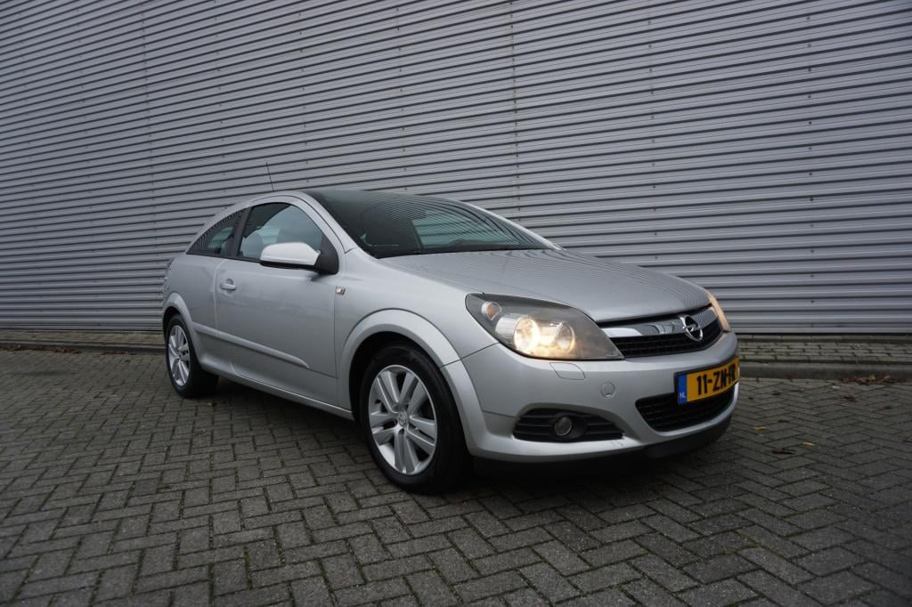 Opel Astra gtc 1.6 sport airco / cruise / elektr. ramen / trekhaak / nap