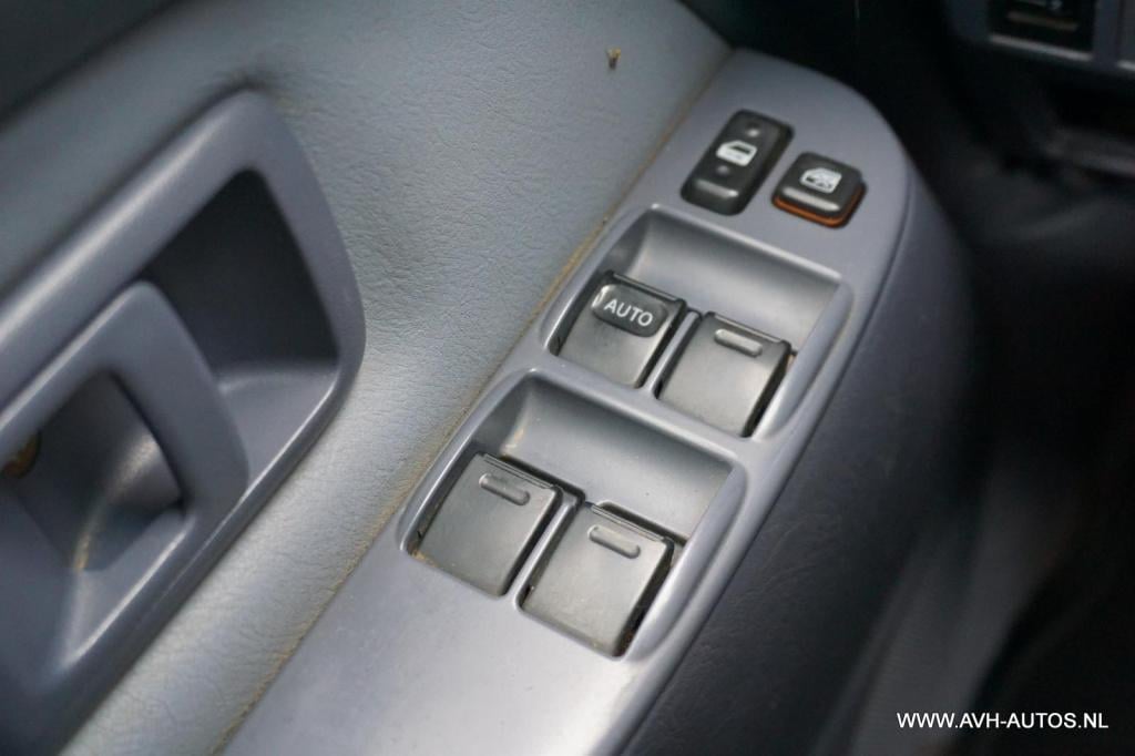 Toyota Land Cruiser 90 3.4i v6 automaat