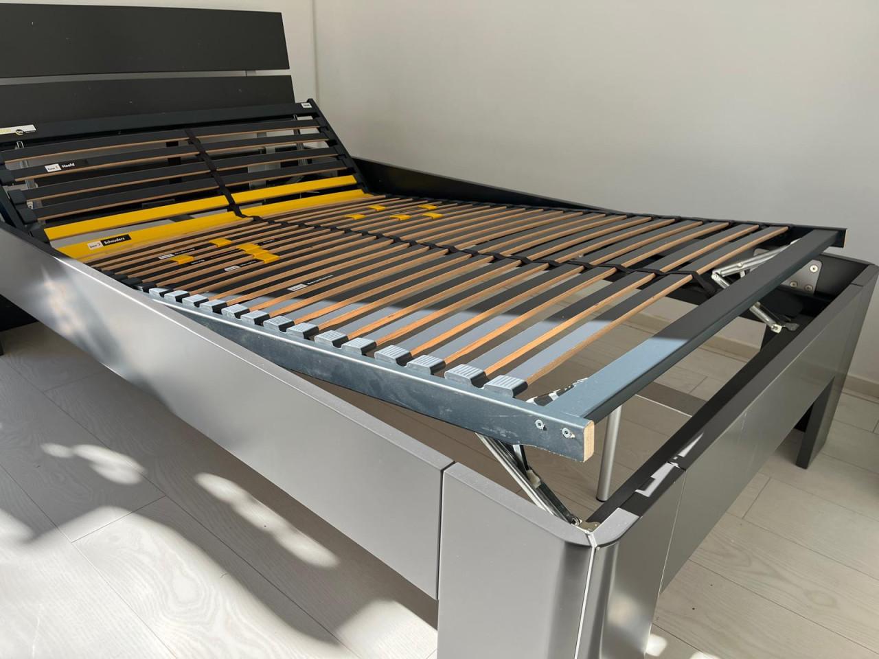 Bed 120x400 - verstelbare bodem - Veere