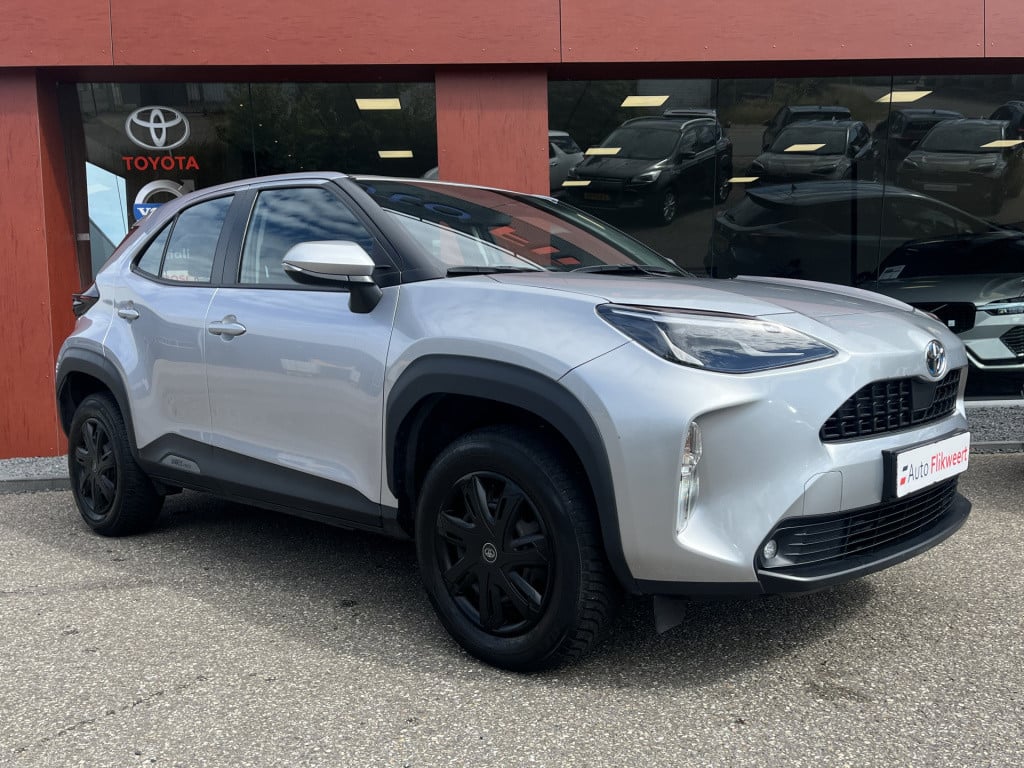 Toyota Yaris Cross 1.5 hybrid comfort | carplay | camera | acc | climate