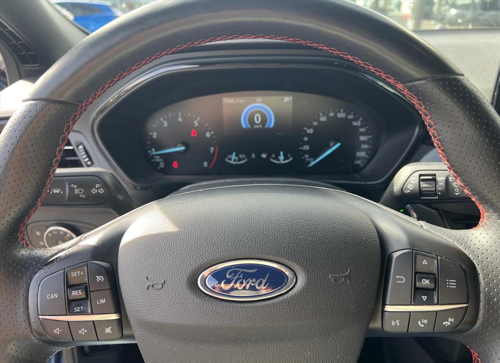 Ford Focus 1.0 ecoboost 125pk st line , trekhaak , carplay , climate contro