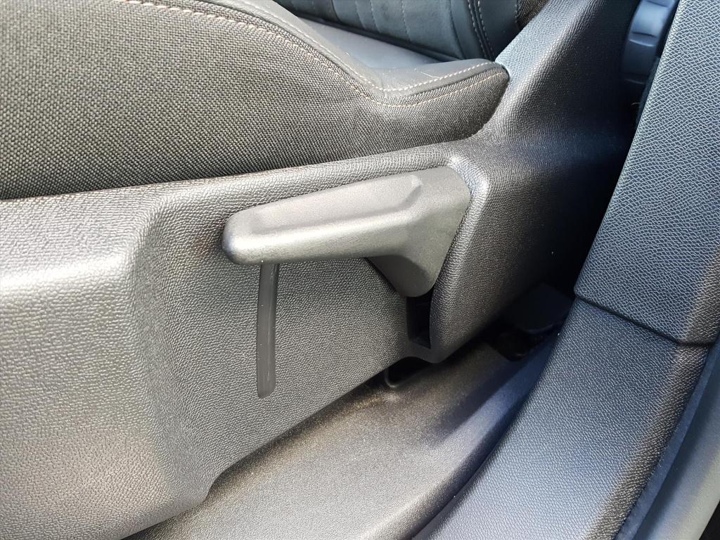 Peugeot 5008 gt 1.2-130pk automaat(t8/7p)trekhaak | apple carplay&android a