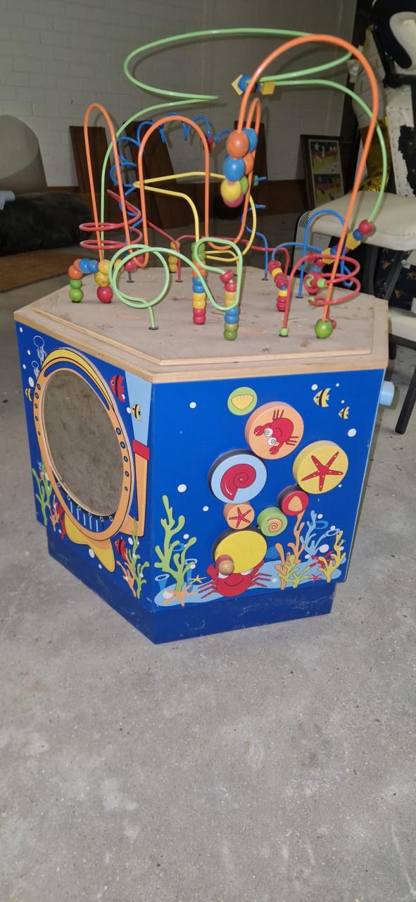 Grote Hape Coral Reef Houten Activiteitenkubus / Kralentafel XXL