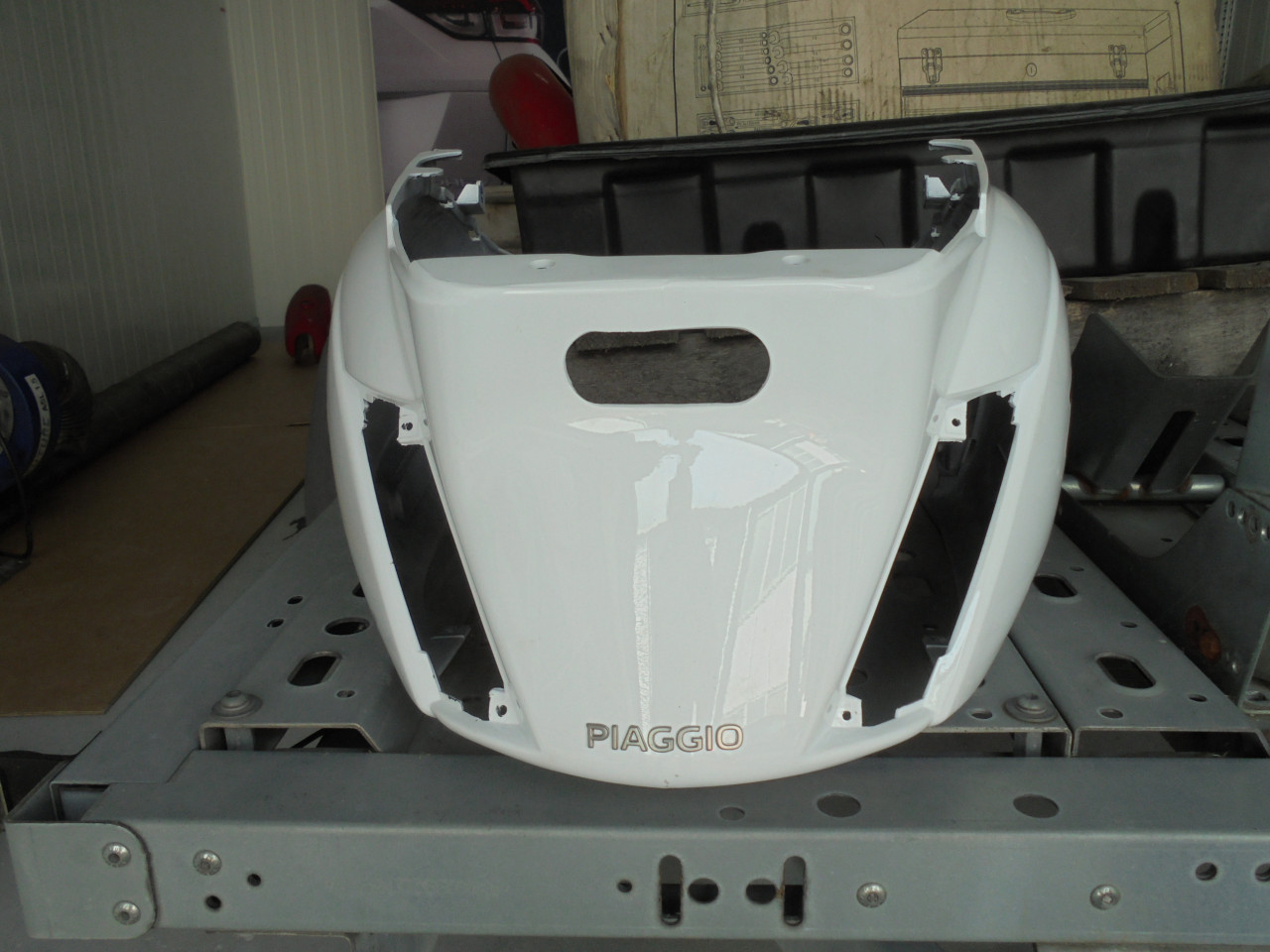Kappenset,vloerplaat en beenschild Glans Wit Paggio zipp origineel