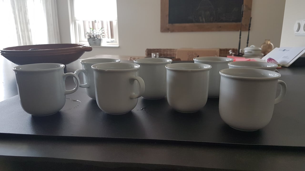 THOMAS TREND SERVIES