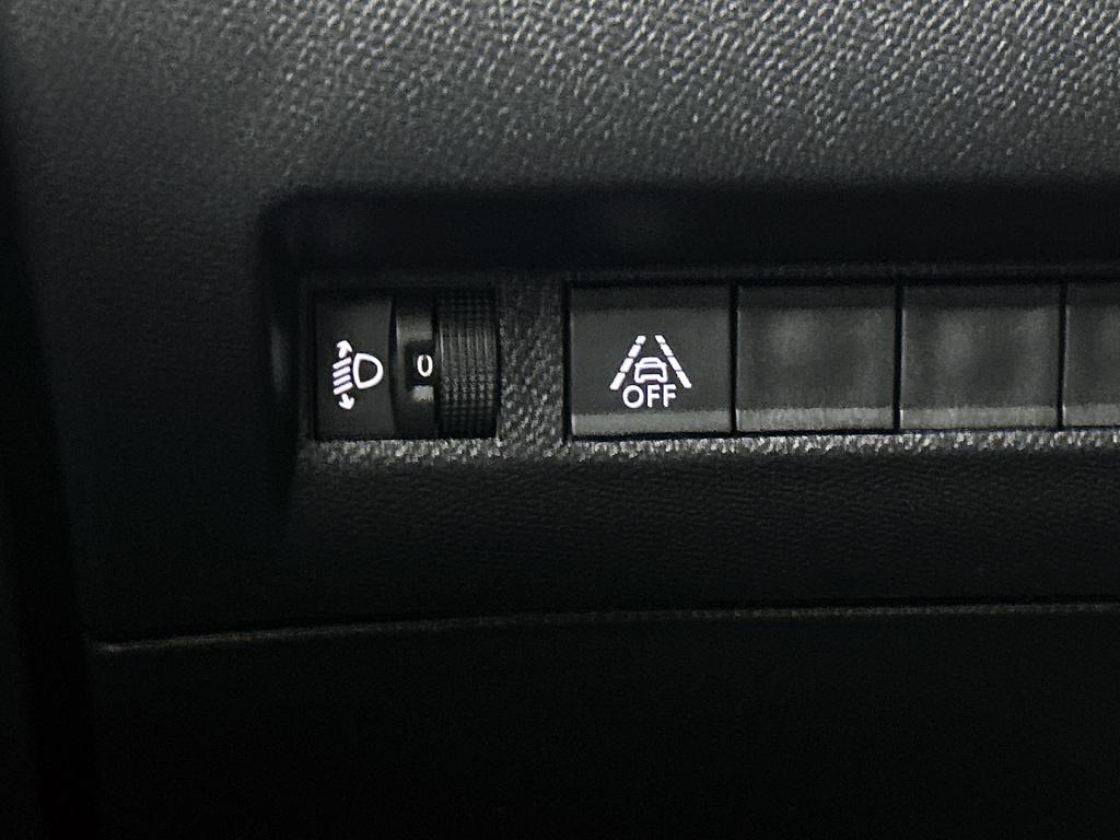 Peugeot 2008 130 pk active pack | rijklaar | camera achter | apple carplay 