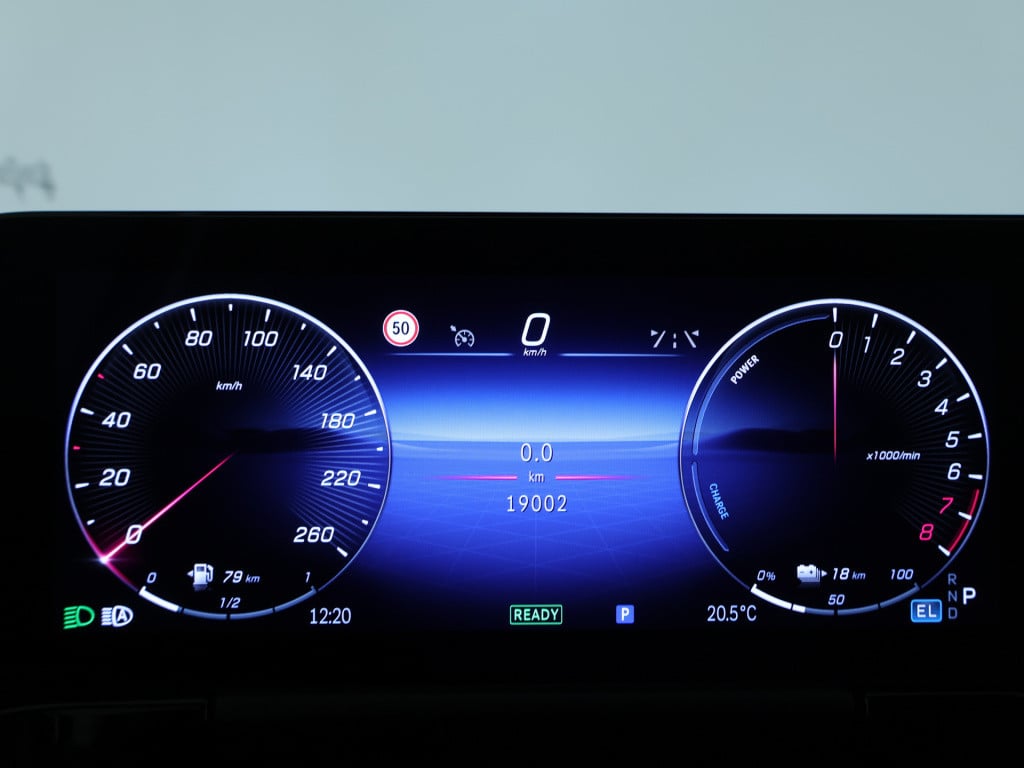 Mercedes-Benz Gla-klasse 250 e amg face lift plug-in hybride | amg line | s