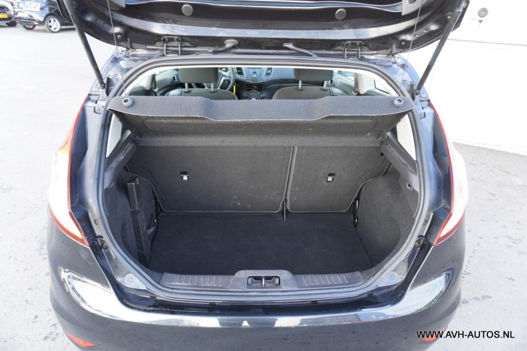 Ford Fiesta 1.0 style