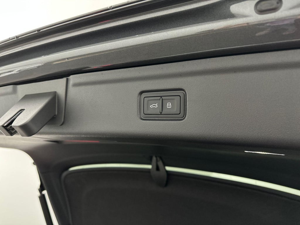 Audi A6 Sportback E-tron s edition 83 kwh