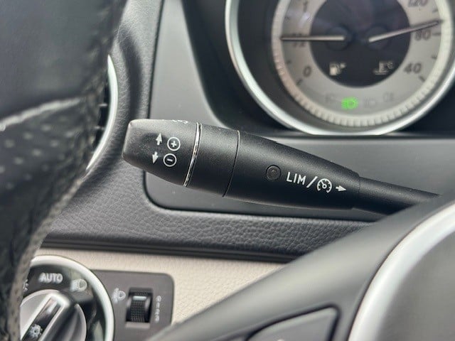 Mercedes-Benz C-Klasse 180 business class avantgarde l airco l tempomaat l 