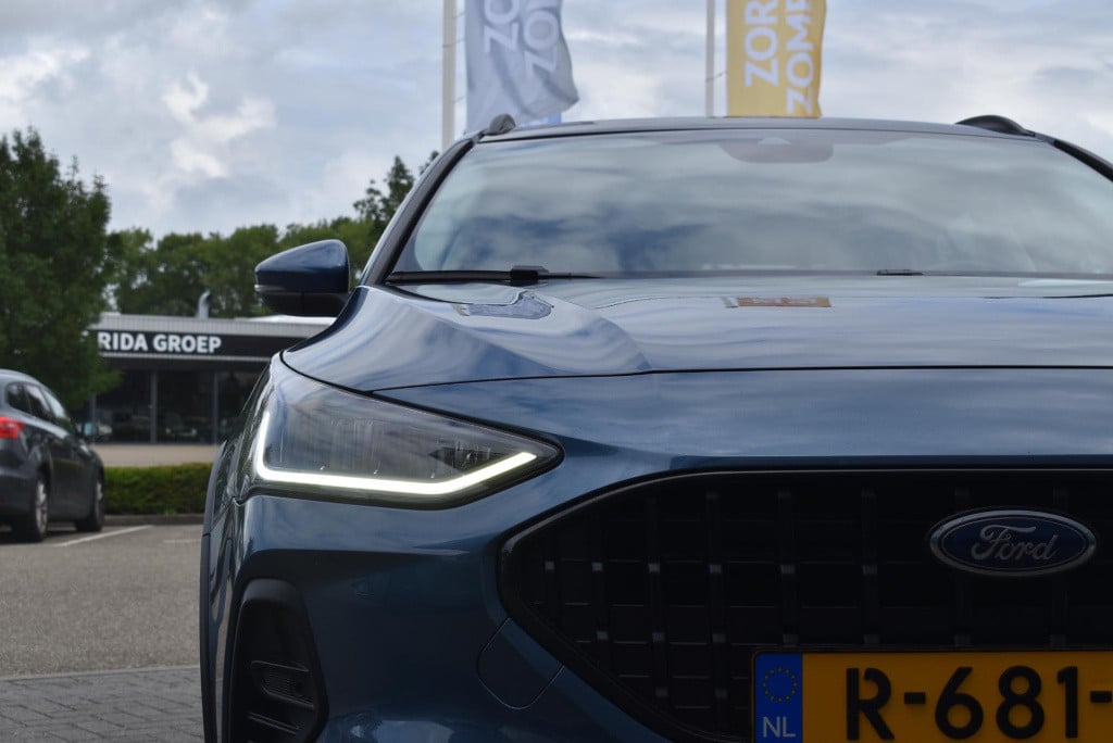 Ford Focus wagon 1.0 ecoboost hybrid active x | climate control | adaptieve