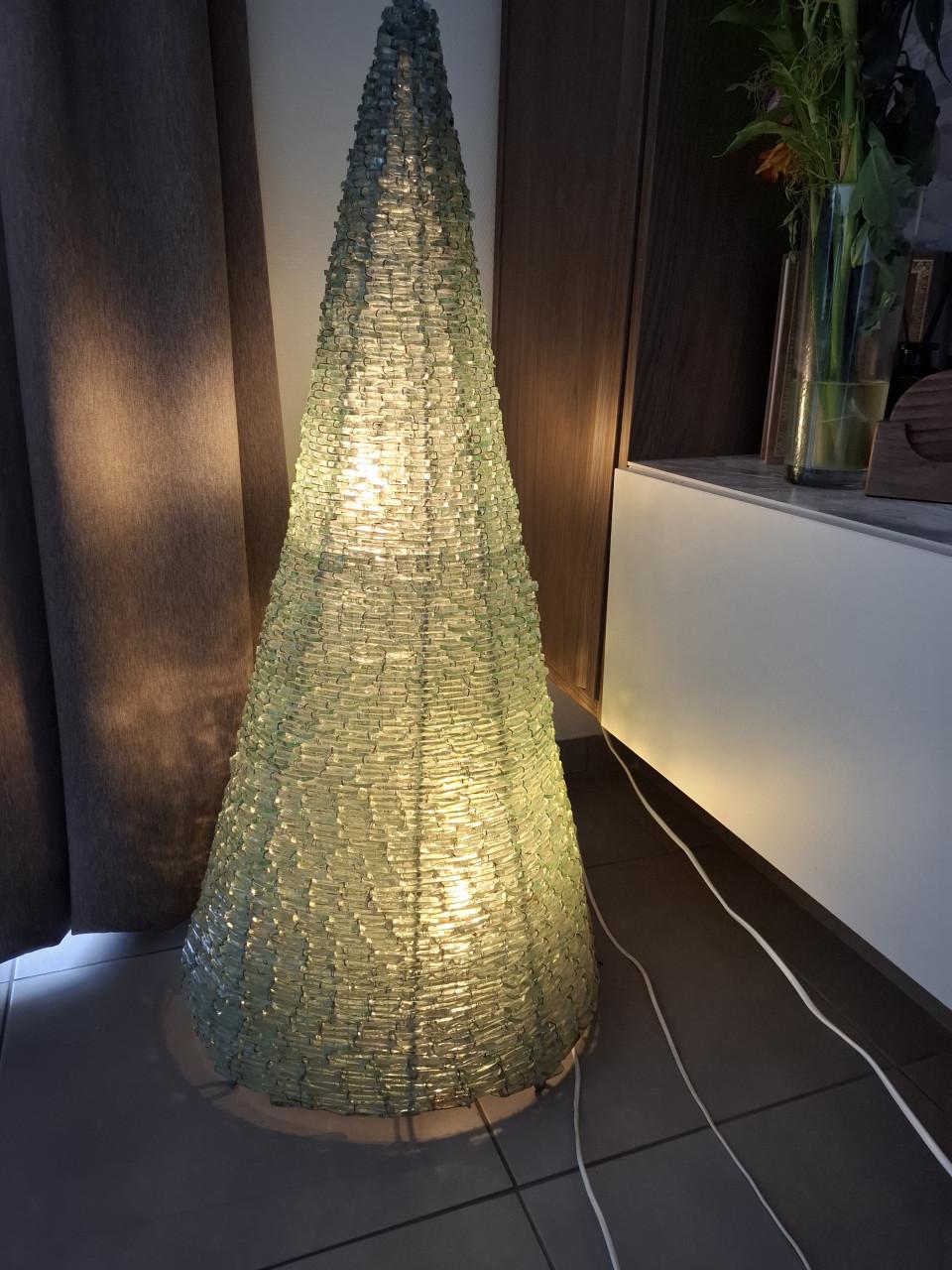 Vintage piramide  groote lamp