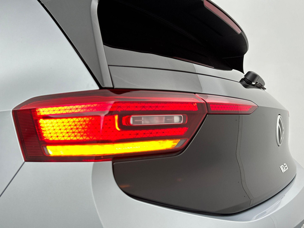 Volkswagen Id.3 pro s business 77 kwh accu. 150 kw / 204 pk hatchb