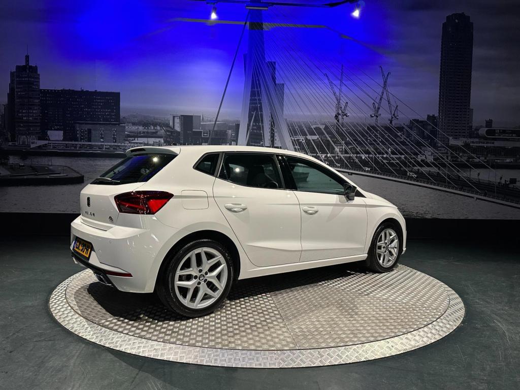 Seat Ibiza 1.0 tsi fr business intense dsg*virtualcockpit*fulllink*pdc*