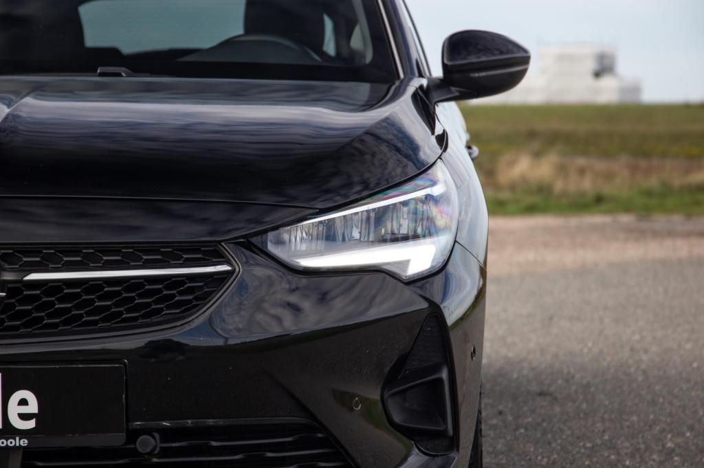 Opel Corsa 1.2 turbo gs black line / apple carplay / automaat / 360 camera 