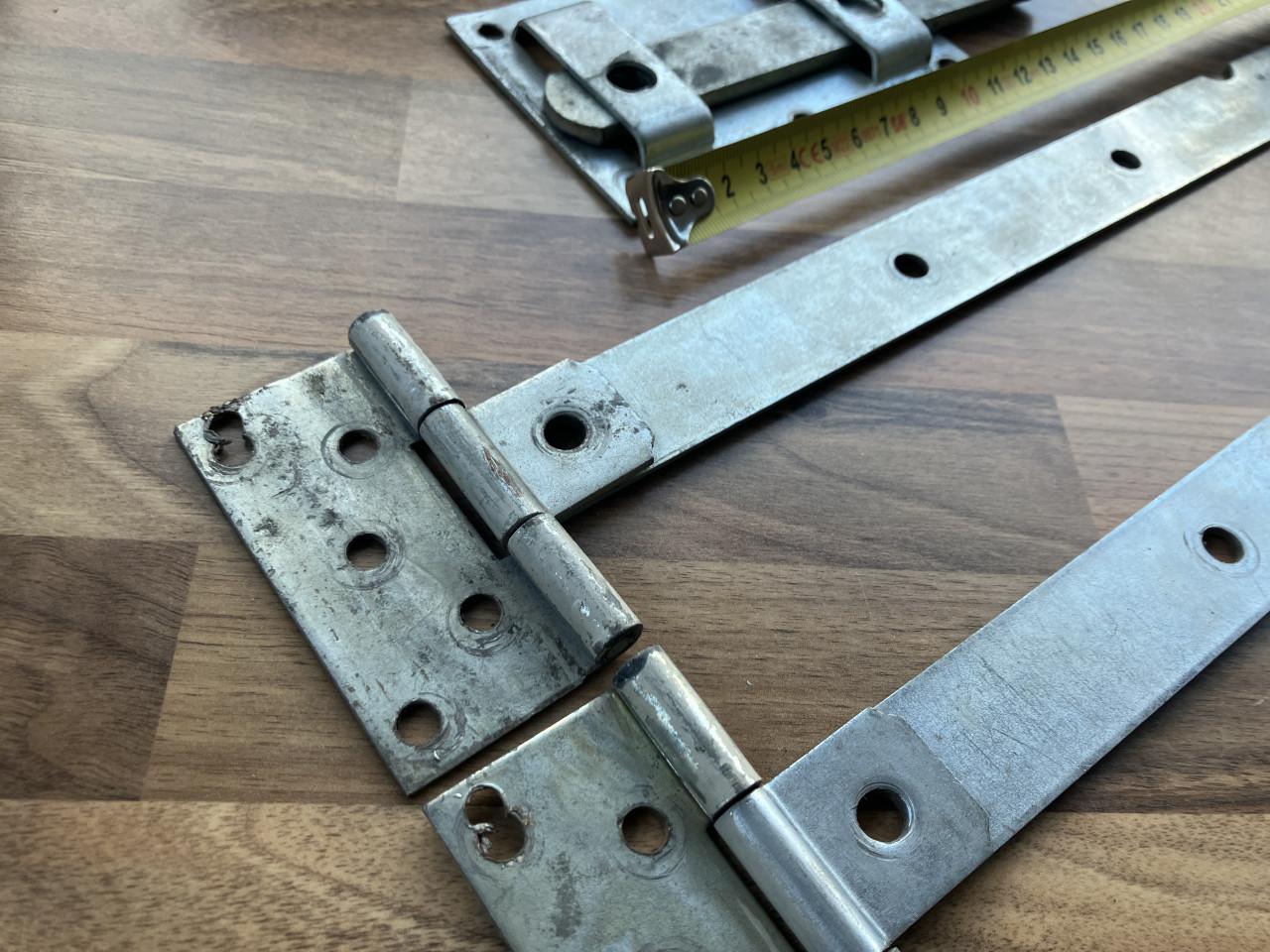 Poortgrendel cq. tuinhekgrendel incl. scharnieren