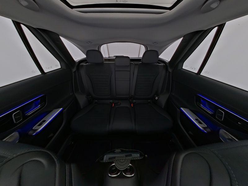 Mercedes-Benz Glc 400e 4matic amg line premium i panoramadak i trekhaak i 3