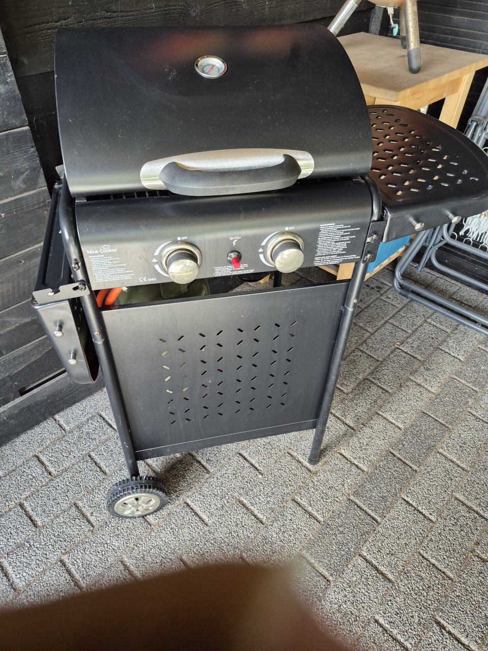 BBQ op gas