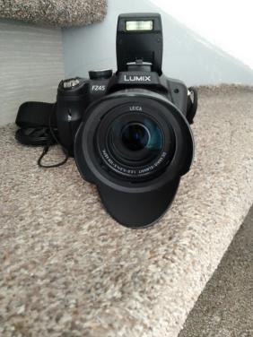 Lumix FZ45 Camera