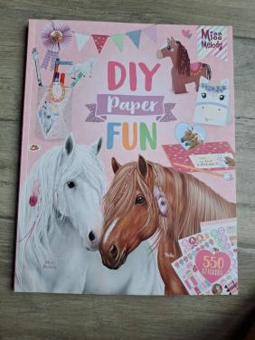 Miss Melody. Diy paper fun
