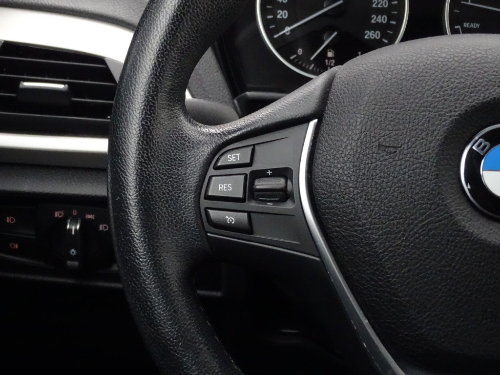BMW 1 Serie 116i ede business | navi  bi-xenon | bluetooth
