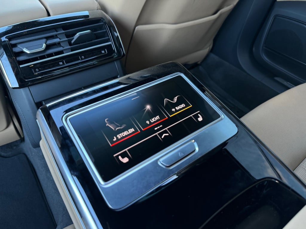 Audi S8 4.0 tfsi s8 np280,000€ abt keramisch laser nachtzicht 4-wielsturing