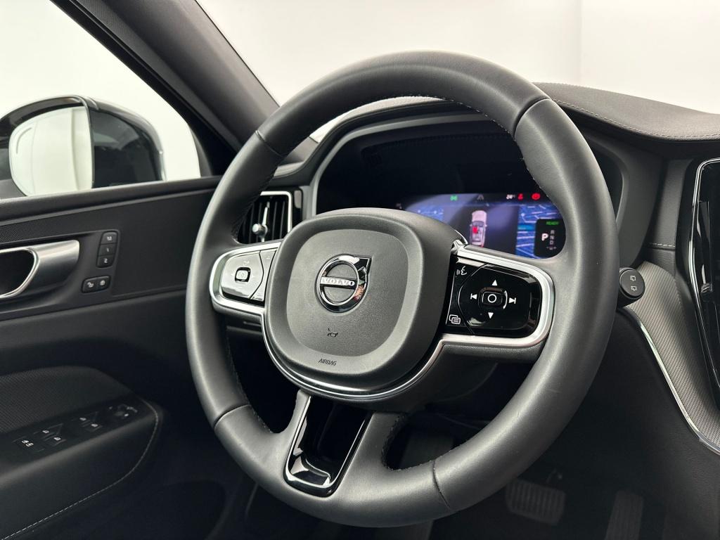 Volvo XC60 t6 398pk recharge plus dark| adap.cruise| 360camera| pano| awd