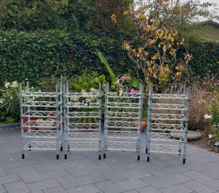 4x wijnrekken / flessenrekken verzinkt 46x94x36 per rek 24 flessen