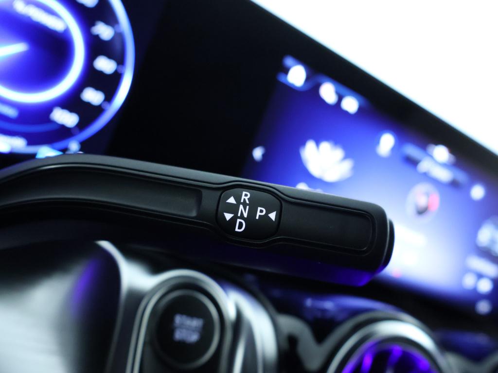 Mercedes-Benz Eqb 250+ essential line 7p. 71 kwh | parkeerpakket met achter